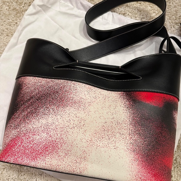 ALEXANDER MCQUEEN RARE Red Print Bow Bag - Picture 5 of 6